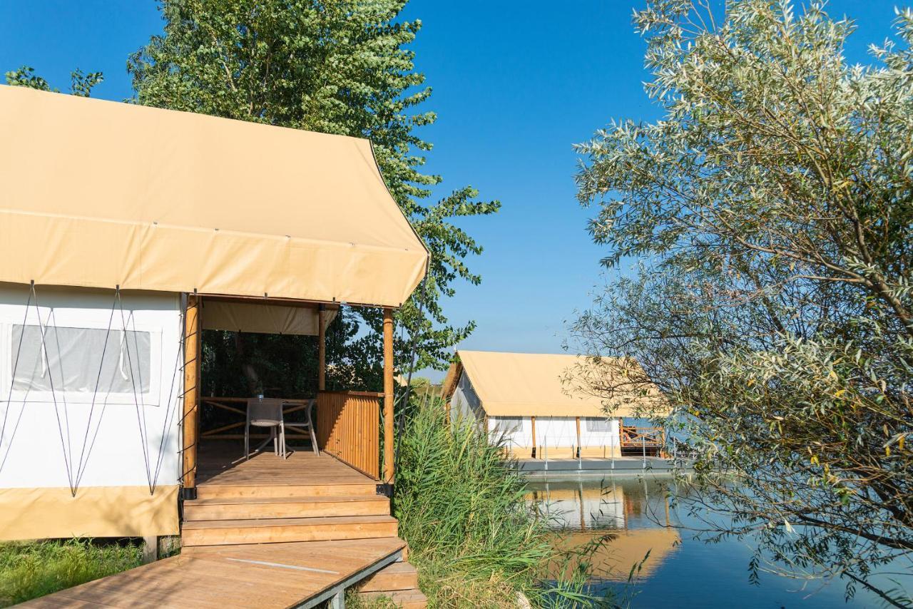 Nabi Resort Glamping & Spa Кастел Волтурно Екстериор снимка